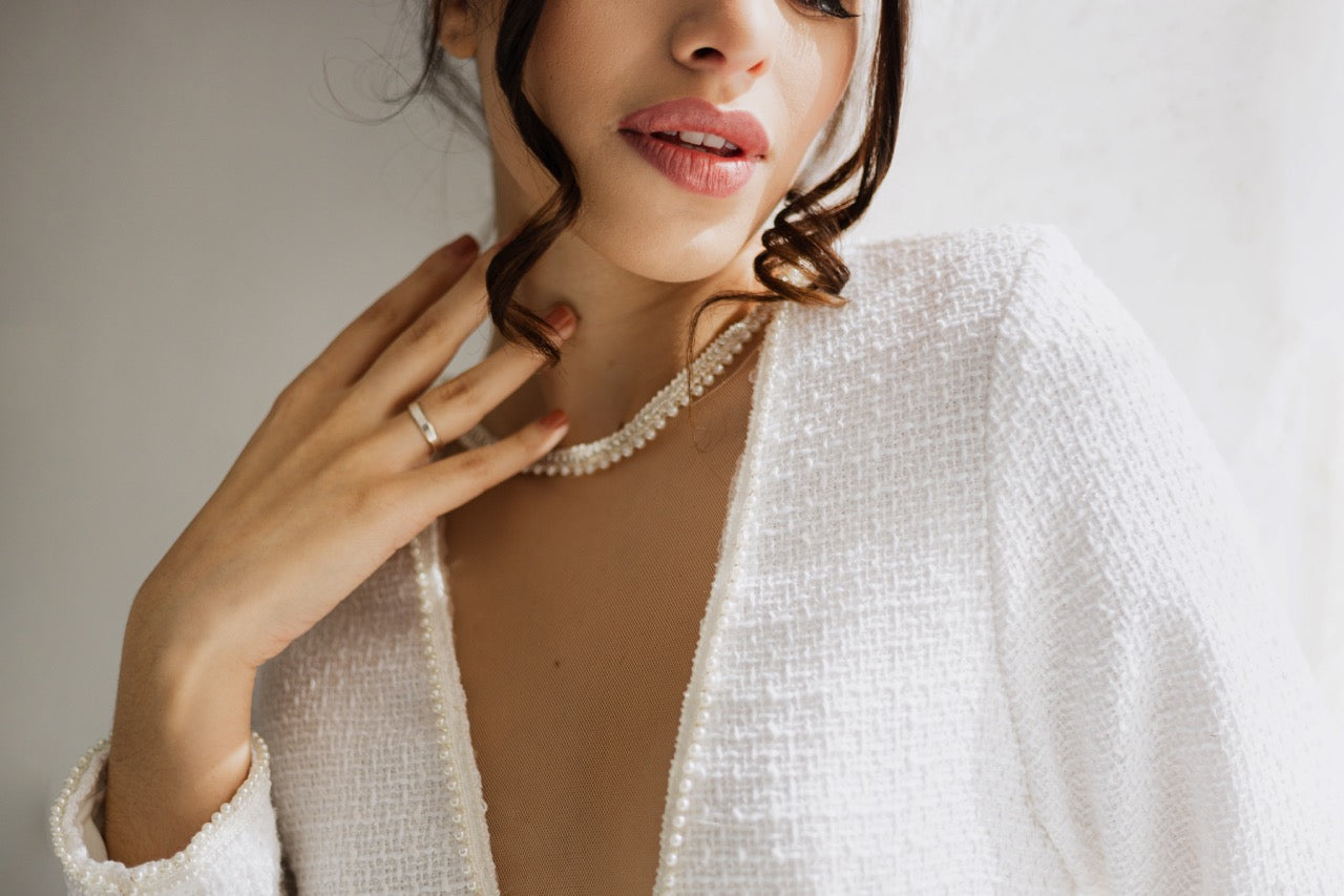 Vestido de tweed com detalhes delicados