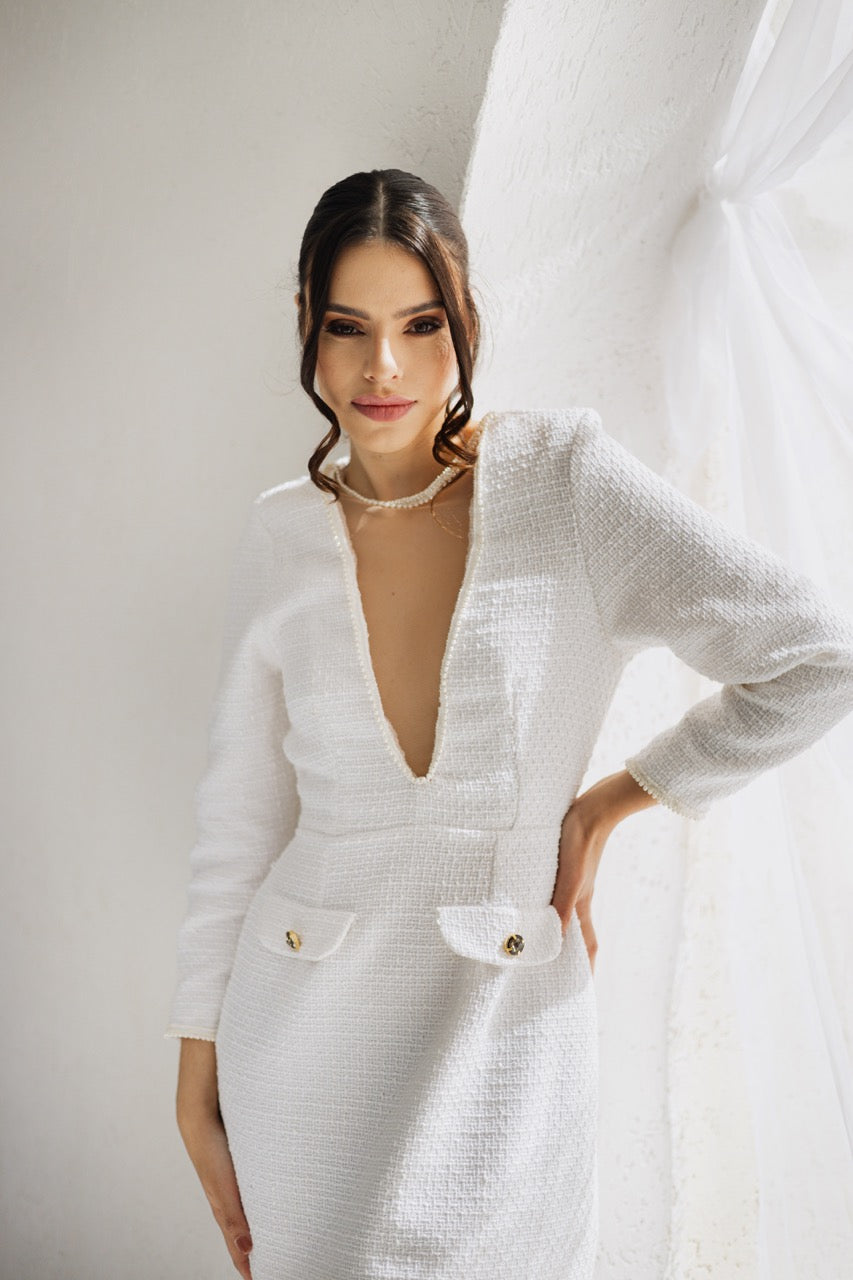 Vestido de tweed com detalhes delicados