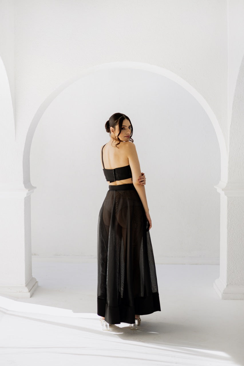 Vestido Preto de 2 peças de petalas