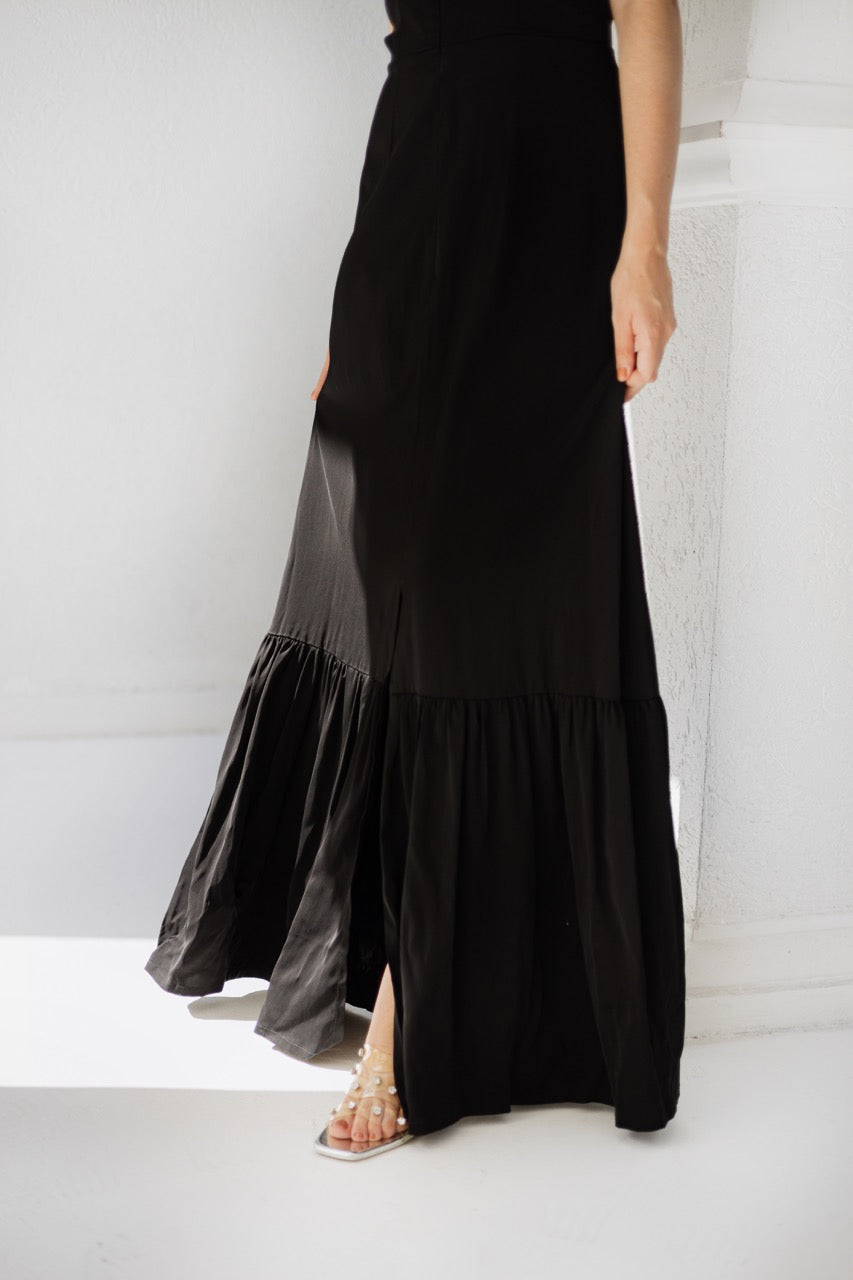 Vestido Halter com detalhes bordados